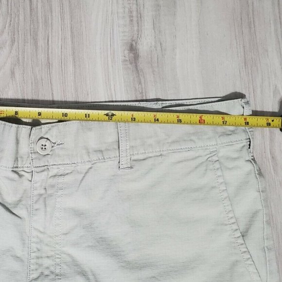 DICKIES Shorts Khaki Relaxed fit Cargo mens Size 36 Read Description - Picture 9 of 9